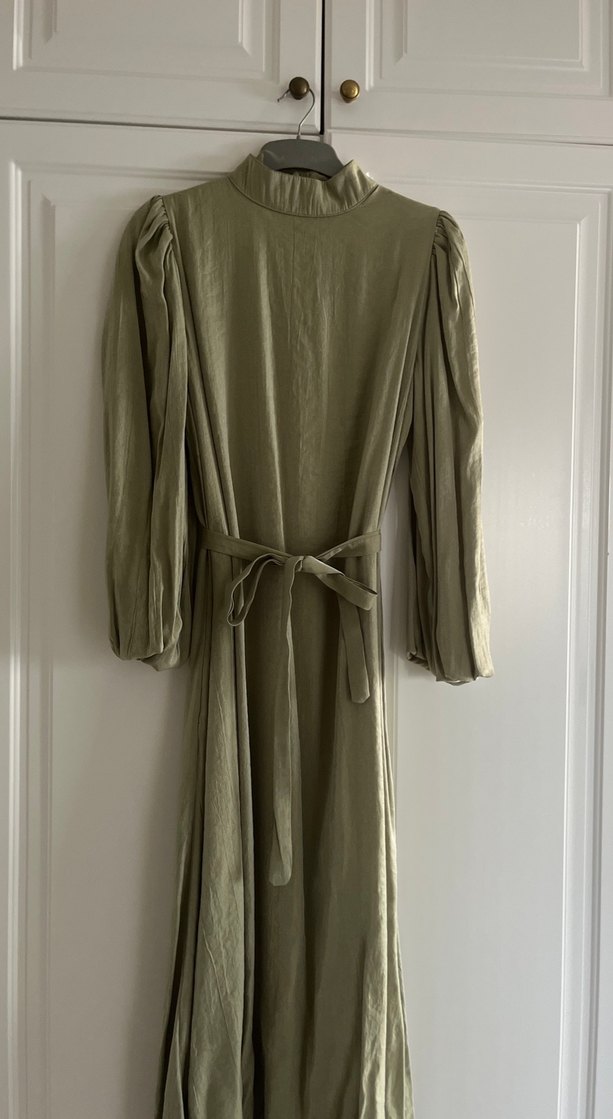 Kadın yeşil uzun tesettür elbise - Görsel 2