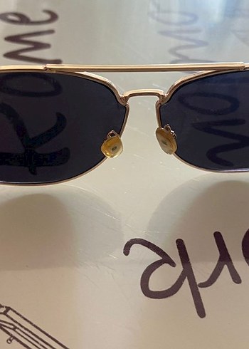 Parlak Altın Kadın Güneş Gözlüğü - Görsel 3