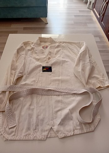 Kadın Beyaz Pamuklu Kısa Kollu Kuşaklı Kimono