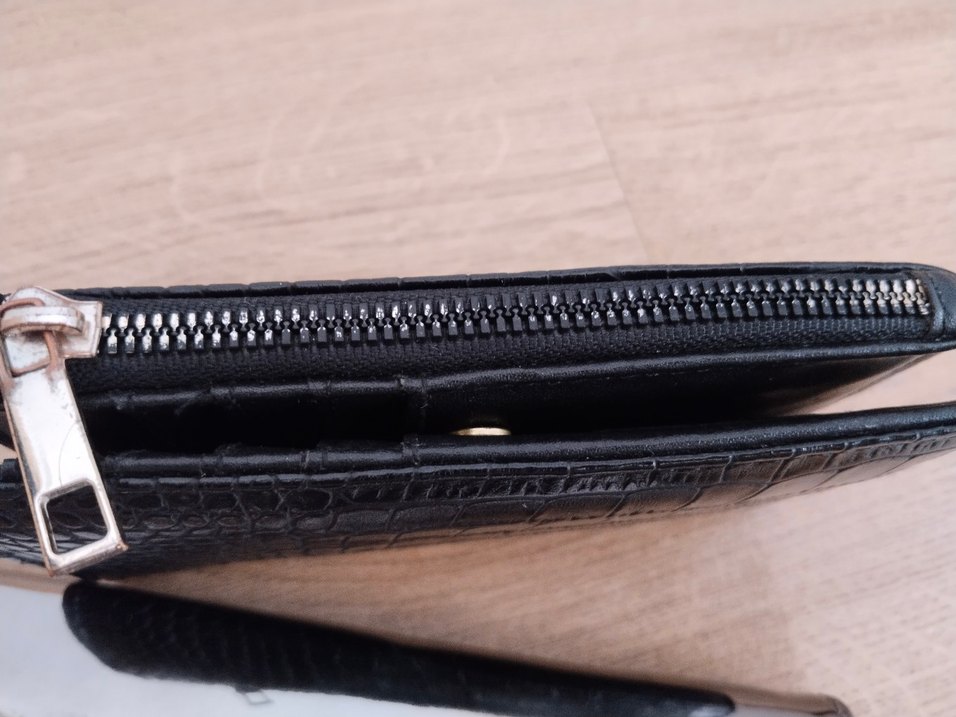 LC Waikiki siyah Fermuarlı Cüzdan - Görsel 2