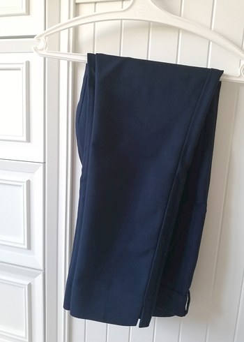 LC Waikiki Lacivert Midi Kadın Kumaş Pantolon