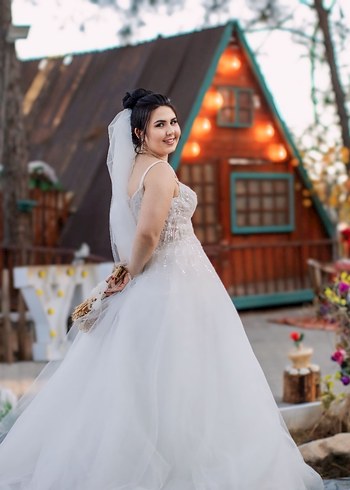 Beyaz A Kesim Uzun Gelinlik