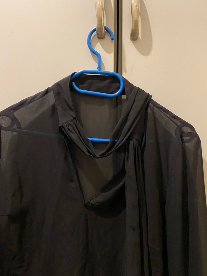 Siyah Uzun Kollu Drapeli Gotik Bluz - Görsel 4