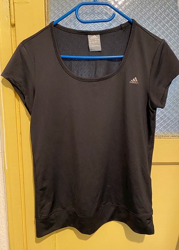 Siyah adidas Kadın V Yakalı Kısa Kollu Tişört - Görsel 4