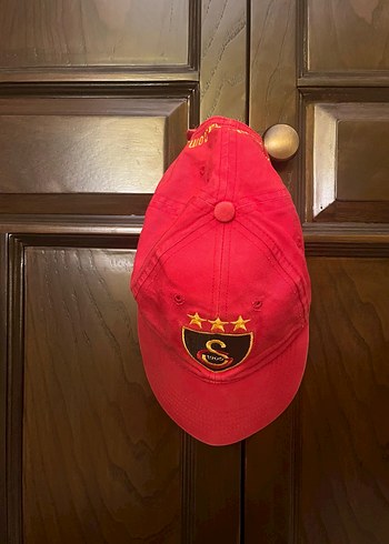 Kırmızı Erkek galatasaray şapka - Görsel 2
