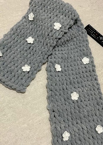 Pembe Örgü Kadın Atkı - Görsel 2