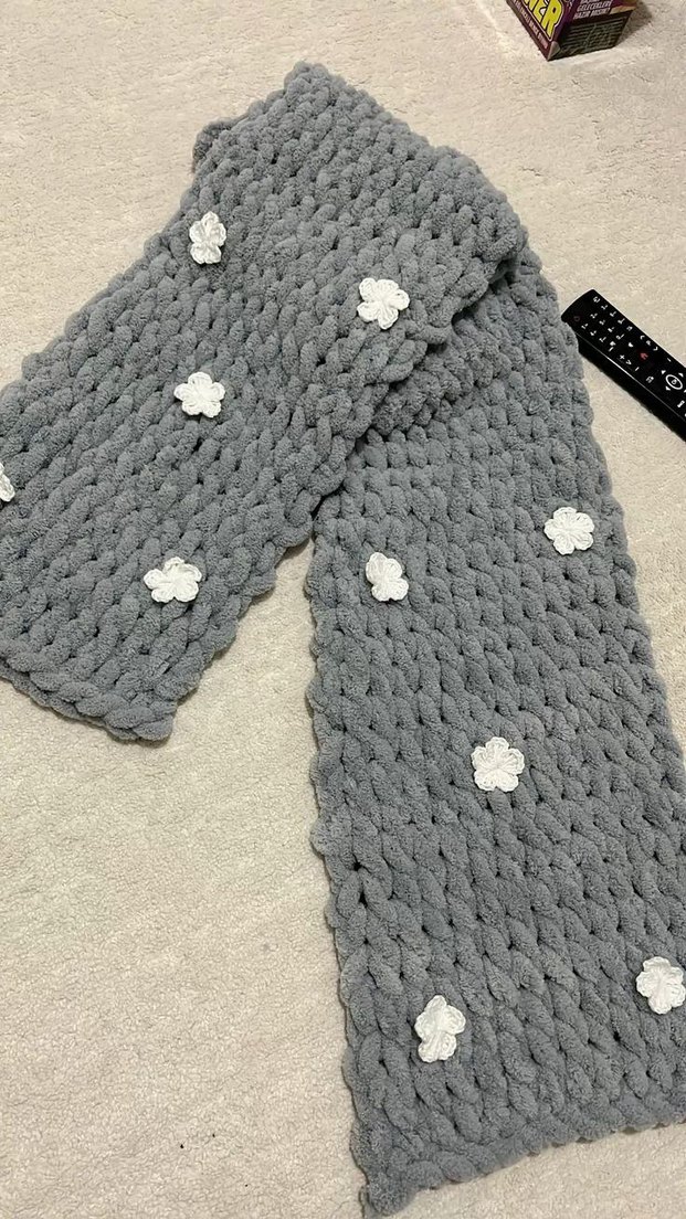 Pembe Örgü Kadın Atkı - Görsel 2