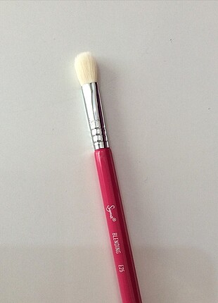 Sigma Sigma E25 blending brush 