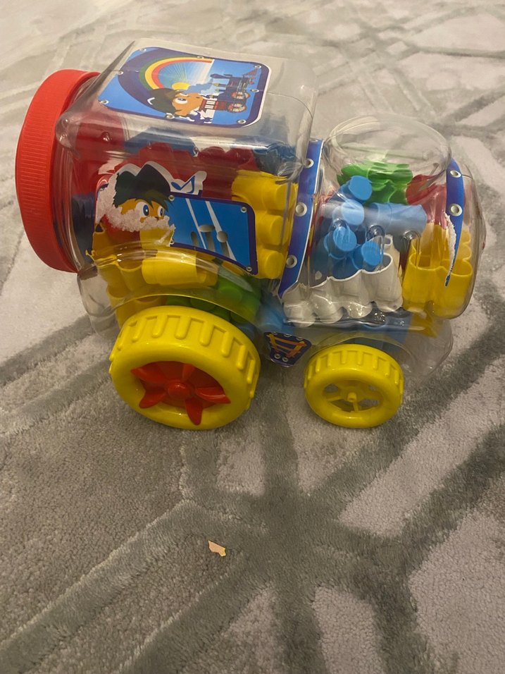 Araba kutusunda LEGO 30 parça - Görsel 2