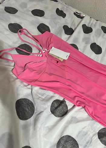 Pembe V Yaka İnce Askılı Uzun Elbise - Görsel 5