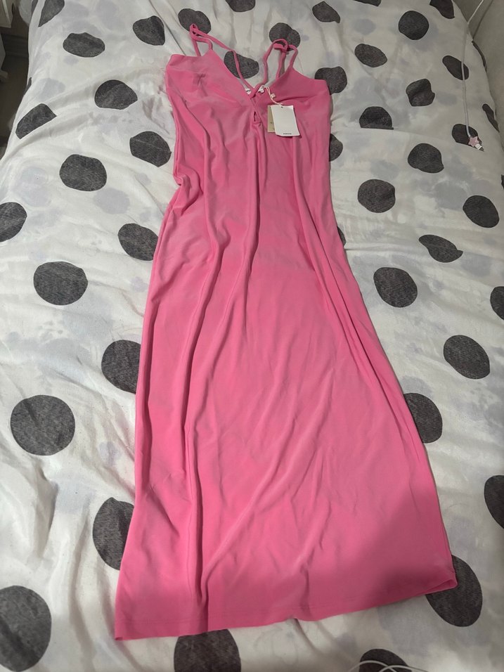 Pembe V Yaka İnce Askılı Uzun Elbise - Görsel 4