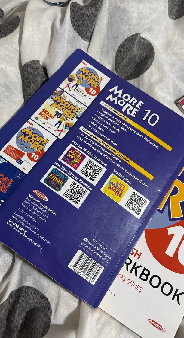 More More İngilizce Öğrenci ve Çalışma Kitapları 10.sınıf - Görsel 3