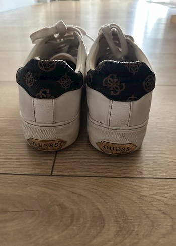 Guess Guess Beyaz Yüksek Topuklu Sneaker