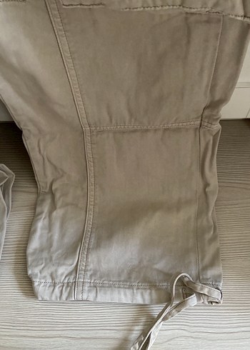 xs Beden Bej Beli ve Paçaları Lastikli Kargo Cepli Pantolon