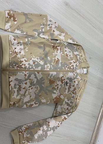 Erkek çocuk Bej Kamuflaj Kapüşonlu Fermuarlı takım - Görsel 2