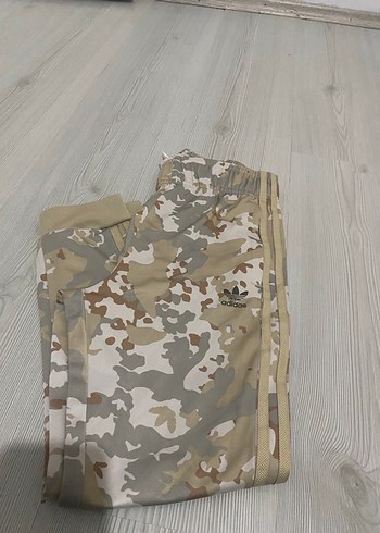 Erkek çocuk Bej Kamuflaj Kapüşonlu Fermuarlı takım - Görsel 4