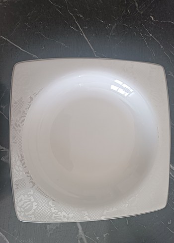  Beden Gri Detaylı Beyaz Yemek Tabağı Seti