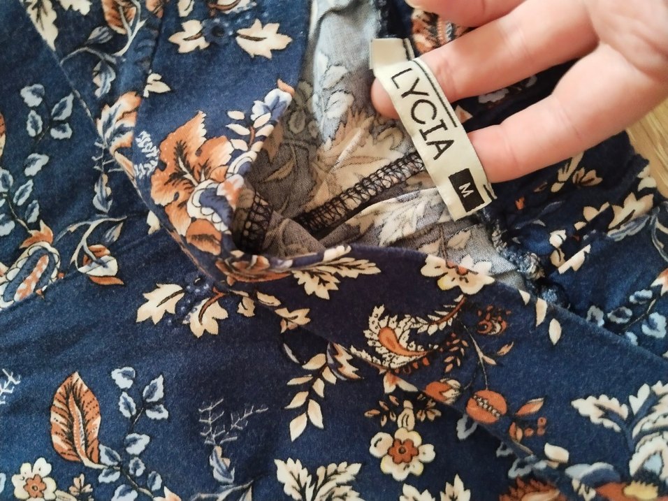 Lacivert Çiçek Desenli Bol Kesim Kadın Kumaş Pantolon - Görsel 2