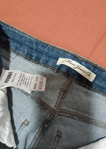 25/27 Beden Mavi Denim Kadın Normal Kesim Jean - Görsel 4