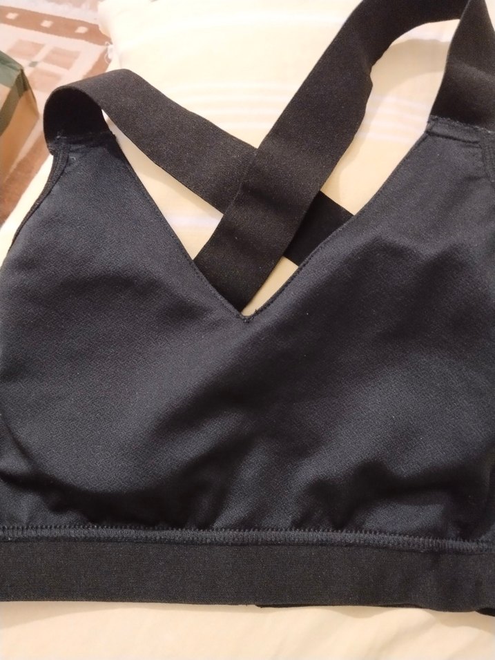 Siyah Baskılı Sporcu Sütyeni - Görsel 3