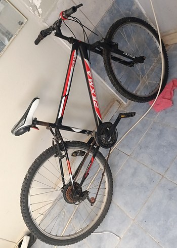 Kırmızı Dağ Bisikleti