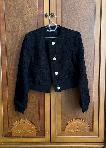 Zara Siyah Mini Düğmeli Kadın Kaban