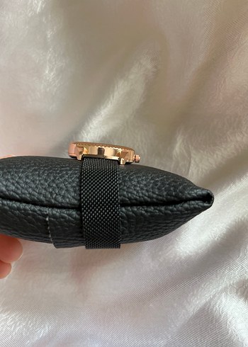 Siyah Hasır Kordonlu Kadın Kol Saati - Görsel 4