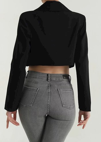 Siyah Kadın Çift Düğmeli Crop Ceket - Görsel 2