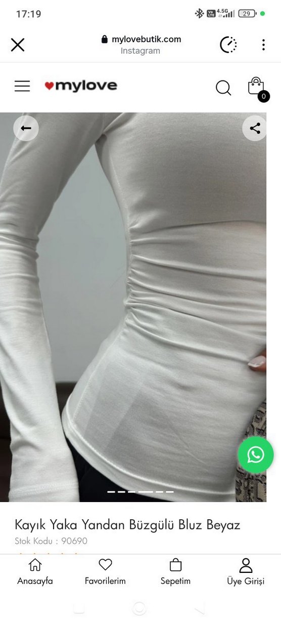 Kayık Yaka Beyaz Yandan Büzgülü Bluz - Görsel 2