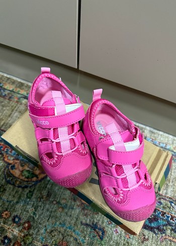 Pembe Kız Çocuk Cırt Cırtlı ayakkabı
