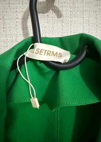 Yeşil Kuşaklı Uzun Kadın Trençkot 38-40 beden uyumlu - Görsel 2