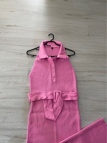 Trendyol & Milla Pembe kemerli elbise