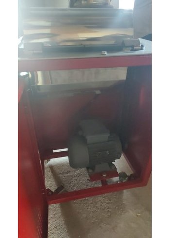 Beden Renk Biber domates salça çekme makinesi