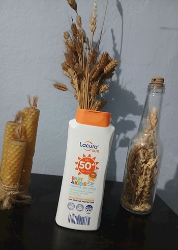 Aldi Lacura
Lacura SPF 50+ Bebek Hassas Cilt Losyonu - Görsel 5