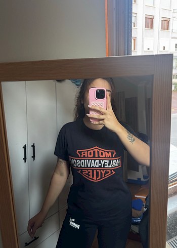 s Beden Siyah Baskılı Rock Punk Tişört