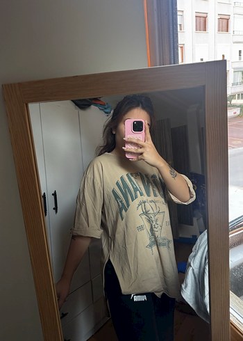 Bej Baskılı Oversize Kadın Tişört - Görsel 2