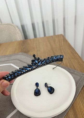 Lacivet Taç  küpe set - Görsel 3