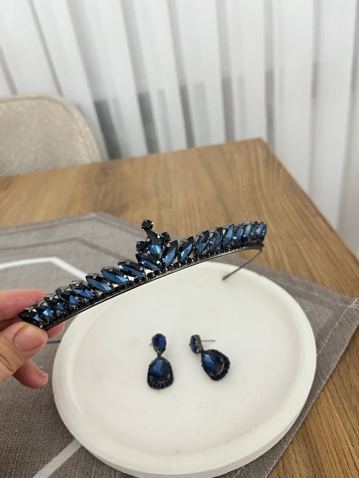 Lacivet Taç  küpe set - Görsel 3