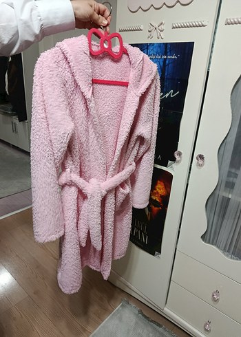 Kız Çocuk Pembe Peluş Sabahlık - Görsel 2