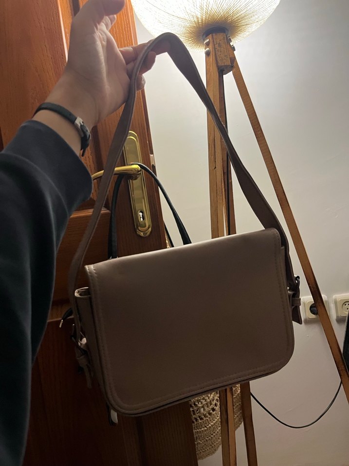 Kahverengi Deri Tokalı Kadın Çanta - Görsel 2