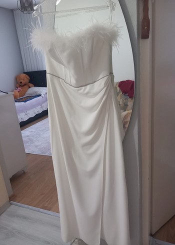 Modern Klasik Straplez Beyaz Uzun nişan elbisesi - Görsel 2