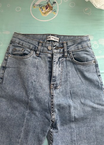 Düğmeli Mavi Kadın Midi Kot Pantolon