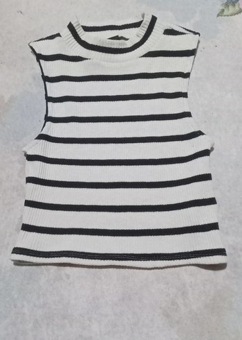 Kız Çocuk Çizgili Yüksek Yakalı Kolsuz Triko - Görsel 4