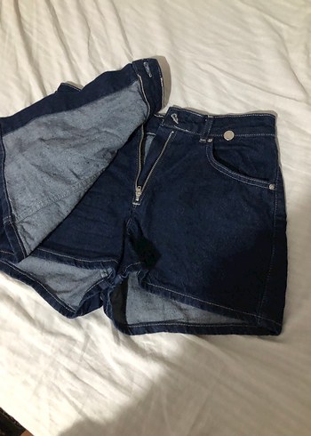 Zara Düğmeli Koyu Mavi Mini Denim Şort