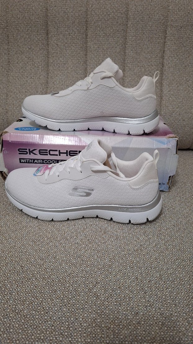 Beyaz Skechers Kadın Spor Ayakkabı - Görsel 2