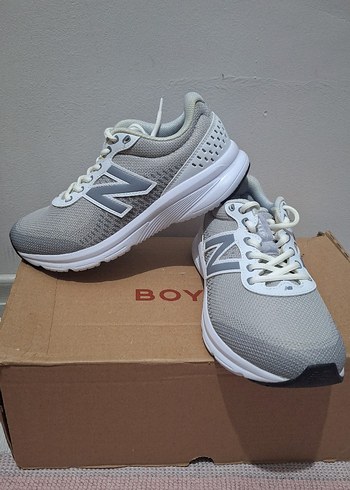 NEW BALANCE KADIN SPOR AYAKKABISI - Görsel 6