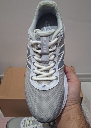 NEW BALANCE KADIN SPOR AYAKKABISI - Görsel 9