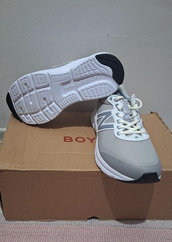 NEW BALANCE KADIN SPOR AYAKKABISI - Görsel 5