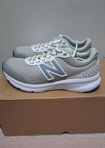 New Balance 37,5