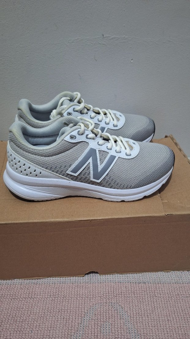 NEW BALANCE KADIN SPOR AYAKKABISI - Görsel 3